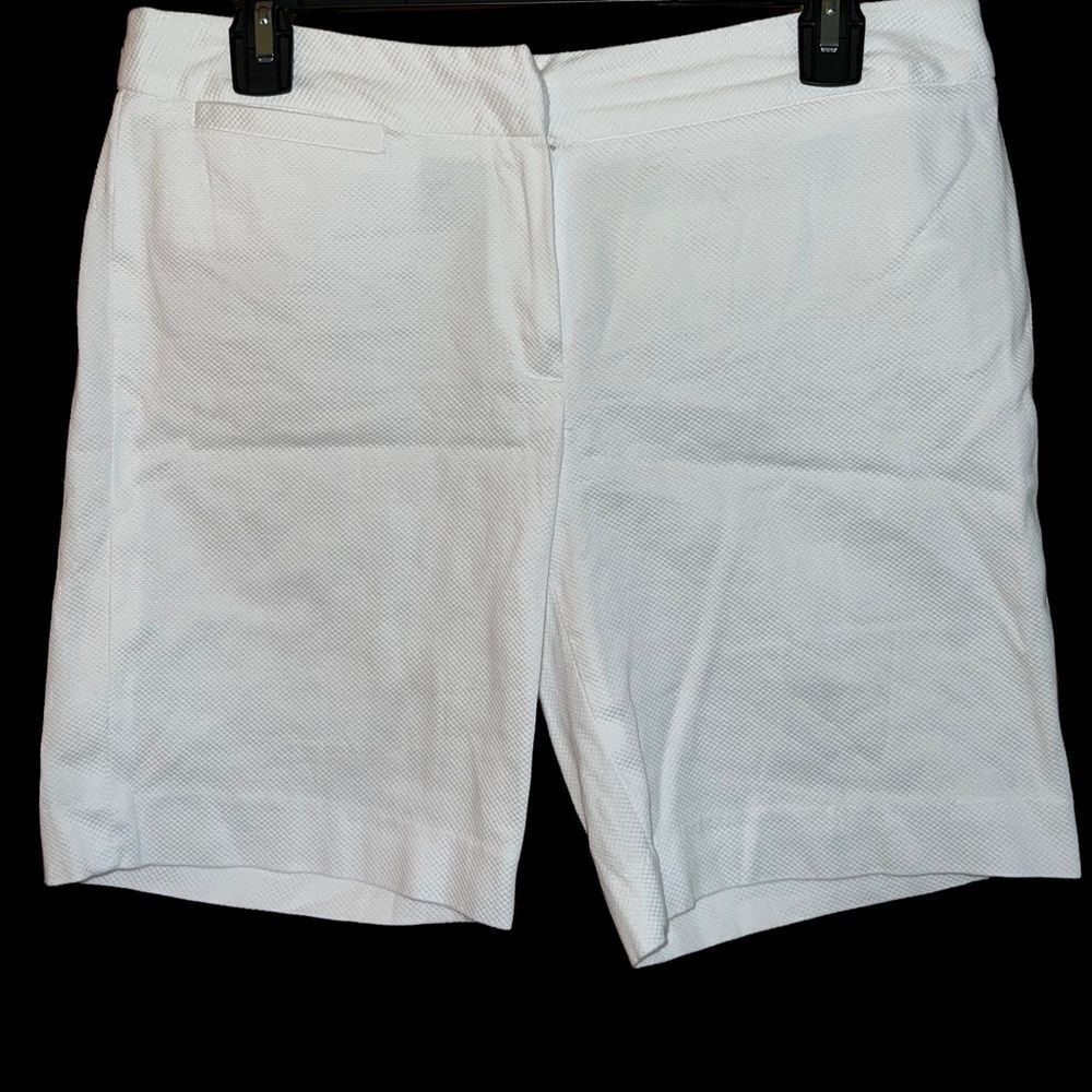 Susan Bristol Women's 4 White Cotton Flat Front Bermuda Shorts Stretch